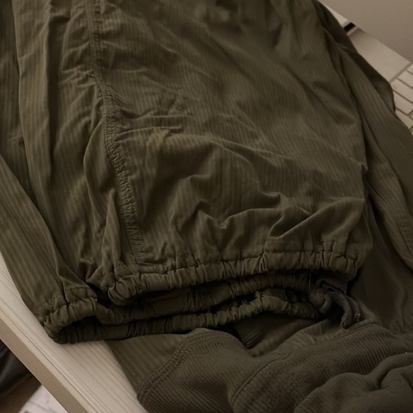 LULU VINTAGE JOGGER | Sz 12 - Picture 4 of 4